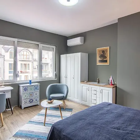 Daire Top Center 2 Bedrooms And Parking Option Varna